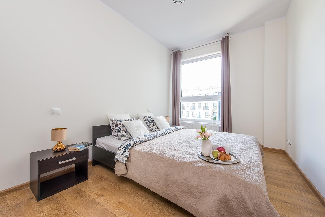 Wola Park - Obozowa 16 P&O Apartments ワルシャワ エクステリア 写真